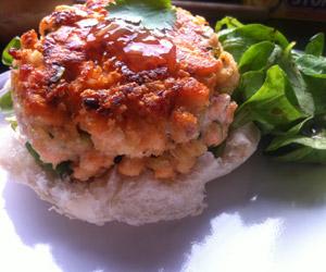Salmon burgers | Kitchen Geekery