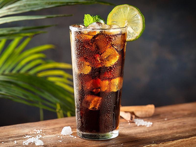 Cuba Libre cocktail
